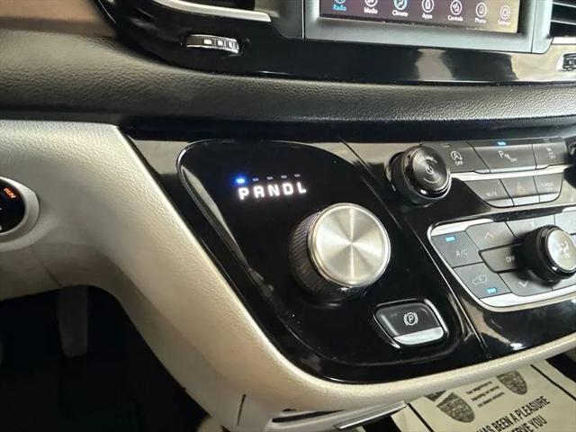 2018 Chrysler Pacifica Touring L