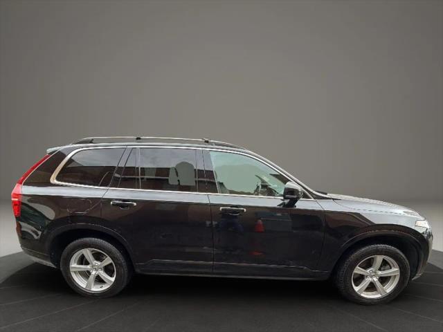 2019 Volvo XC90 T5 Momentum