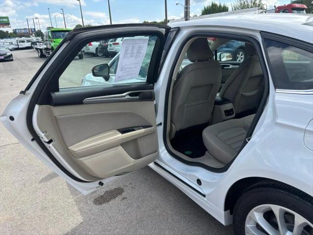 2019 Ford Fusion SE