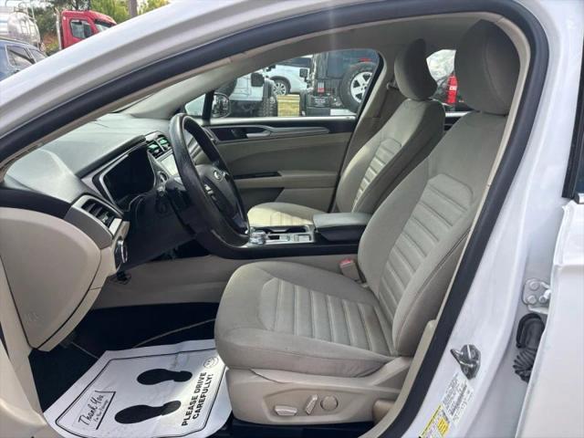 2019 Ford Fusion SE