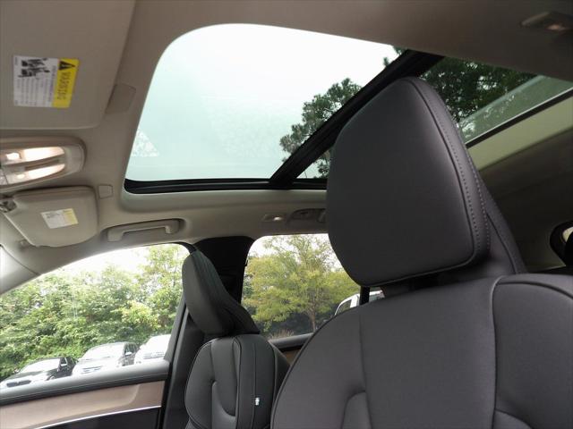 2026 Volvo XC90 B5 Plus 7-Seater