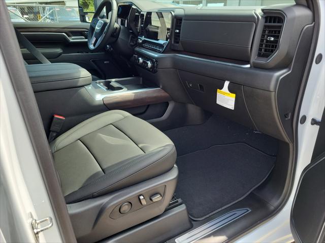 2026 GMC Sierra 2500HD SLT