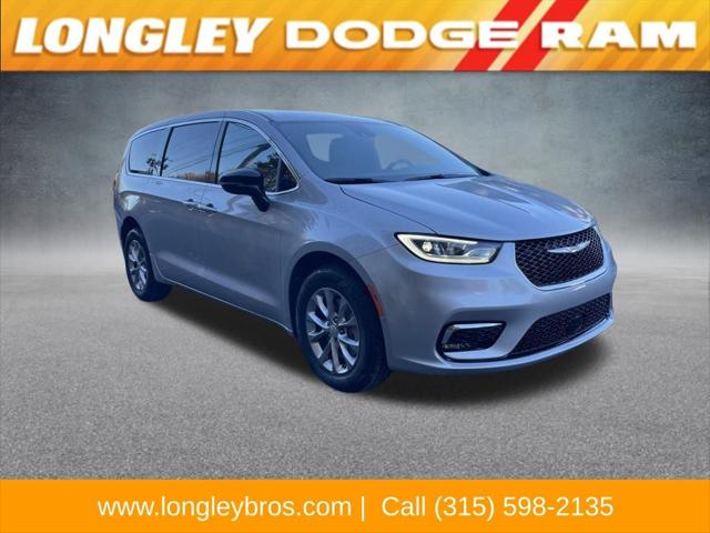 2026 Chrysler Pacifica PACIFICA SELECT AWD