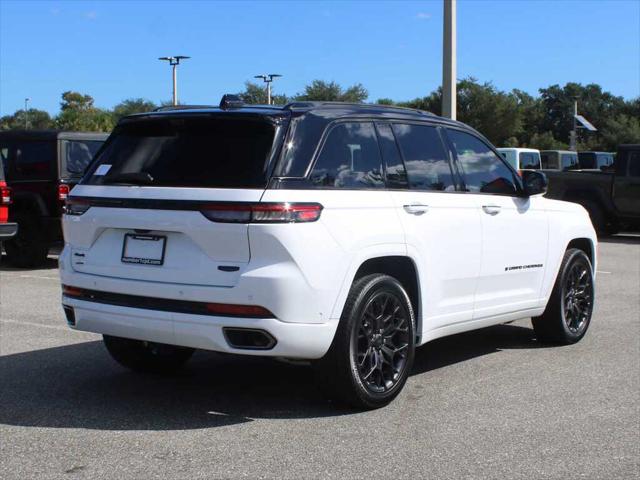 2025 Jeep Grand Cherokee GRAND CHEROKEE SUMMIT RESERVE 4X4