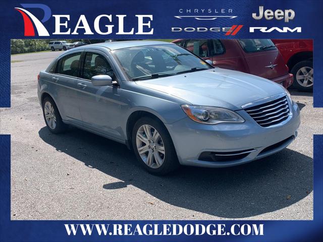2013 Chrysler 200 Touring