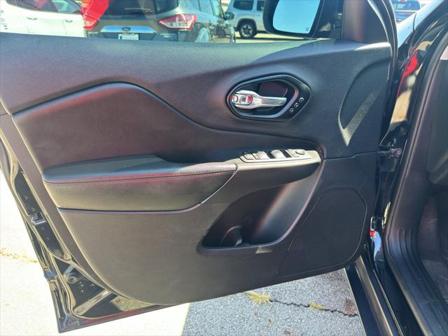 2022 Jeep Cherokee Trailhawk 4x4 2022 Jeep Cherokee Trailhawk 4x4