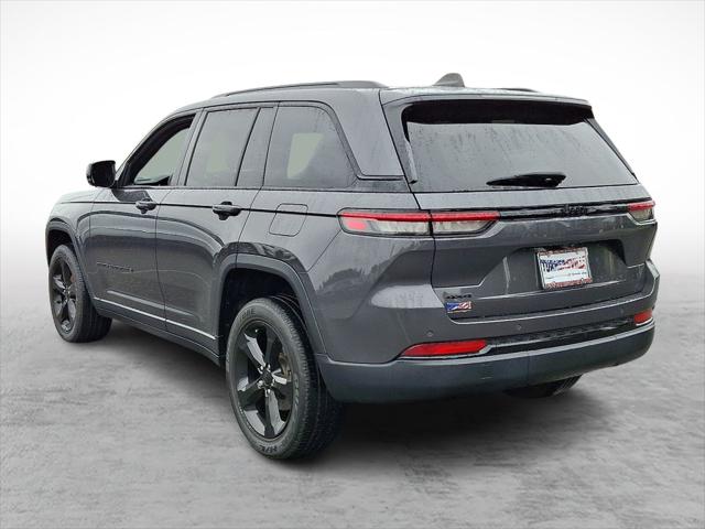 2023 Jeep Grand Cherokee Altitude 4x4 2023 Jeep Grand Cherokee Altitude 4x4