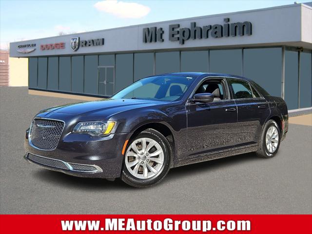 2018 Chrysler 300 Touring 2018 Chrysler 300 Touring