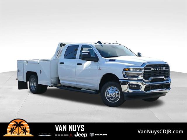 2026 RAM Ram 3500 Chassis Cab RAM 3500 TRADESMAN CREW CAB CHASSIS 4X2 60 CA 2026 RAM Ram 3500 Chassis Cab RAM 3500 TRADESMAN CREW CAB CHASSIS 4X2 60 CA