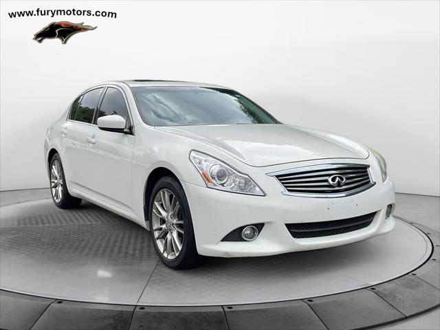 2013 INFINITI G37x X