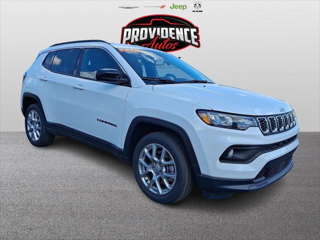 2024 Jeep Compass Latitude Lux FWD