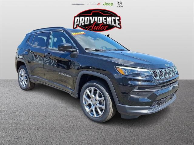 2024 Jeep Compass Latitude Lux FWD