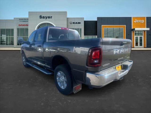 2025 RAM 3500 Big Horn Crew Cab 4x4 64 Box 2025 RAM 3500 Big Horn Crew Cab 4x4 64 Box