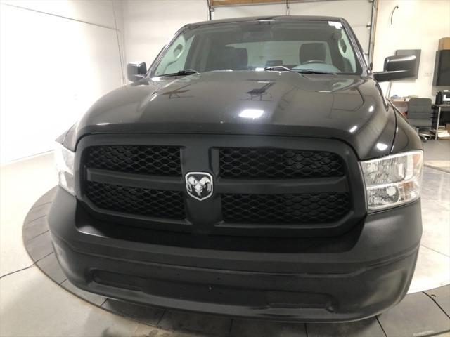 2020 RAM 1500 Classic Tradesman Crew Cab 4x4 57 Box