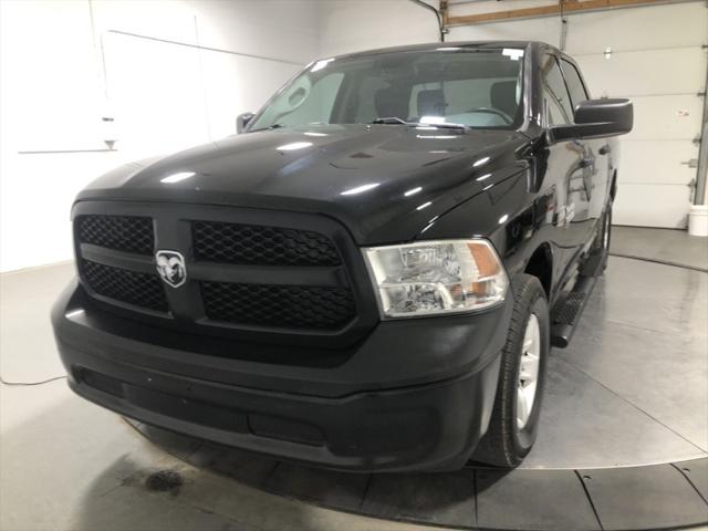 2020 RAM 1500 Classic Tradesman Crew Cab 4x4 57 Box