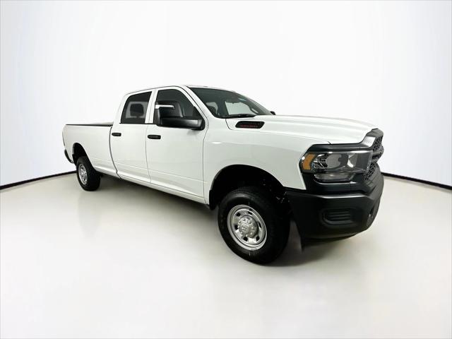 2024 RAM 2500 Tradesman Crew Cab 4x4 8 Box 2024 RAM 2500 Tradesman Crew Cab 4x4 8 Box