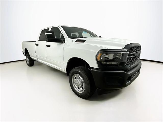 2024 RAM 2500 Tradesman Crew Cab 4x4 8 Box