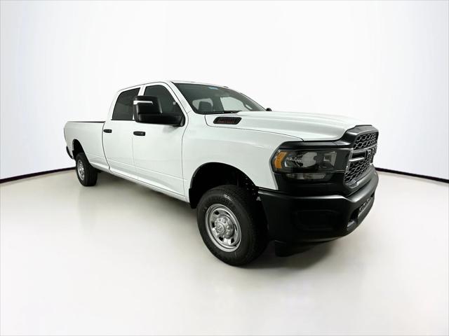 2024 RAM 2500 Tradesman Crew Cab 4x4 8 Box 2024 RAM 2500 Tradesman Crew Cab 4x4 8 Box