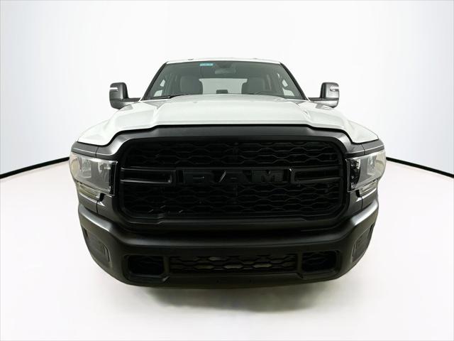 2024 RAM 2500 Tradesman Crew Cab 4x4 8 Box 2024 RAM 2500 Tradesman Crew Cab 4x4 8 Box