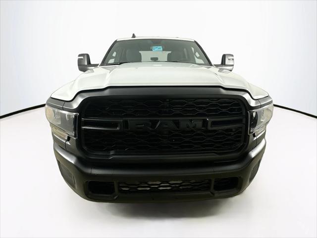 2024 RAM 2500 Tradesman Crew Cab 4x4 8 Box 2024 RAM 2500 Tradesman Crew Cab 4x4 8 Box