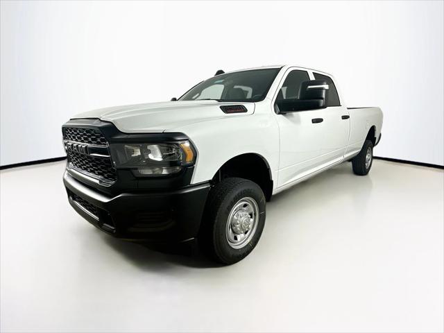 2024 RAM 2500 Tradesman Crew Cab 4x4 8 Box
