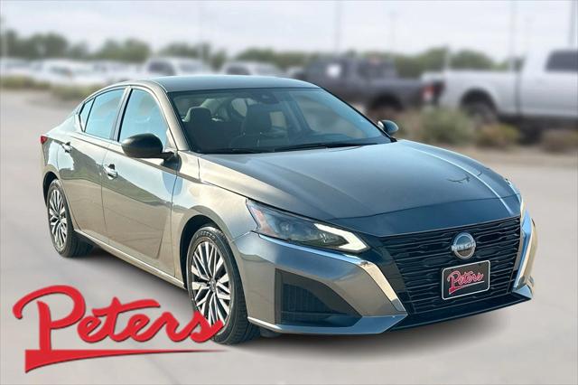 2024 Nissan Altima SV FWD