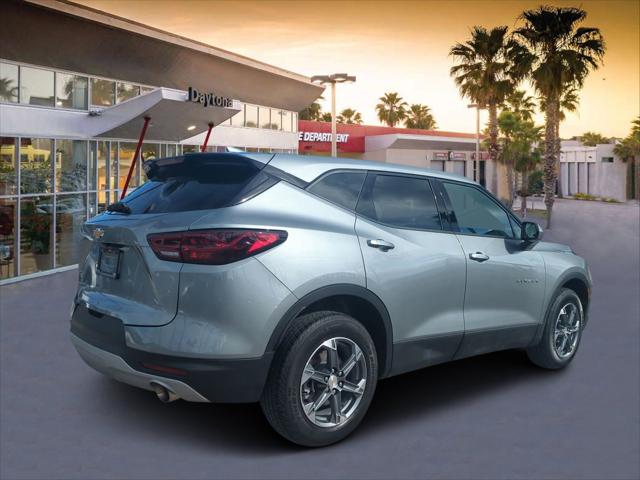 2025 Chevrolet Blazer AWD 2LT