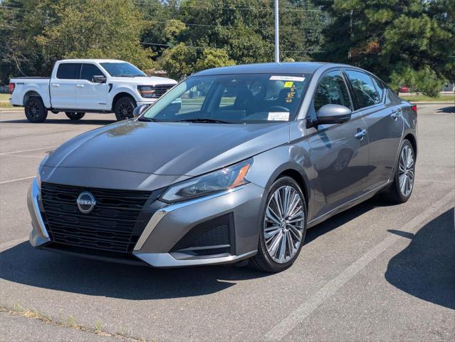 2023 Nissan Altima SL FWD