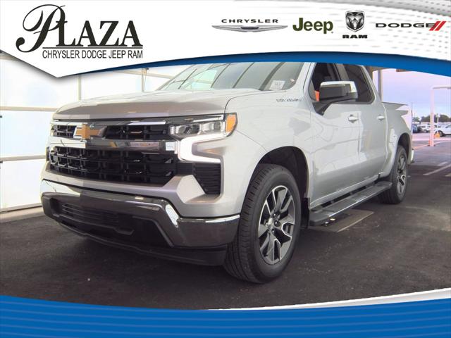 2022 Chevrolet Silverado 1500 2WD Crew Cab Short Bed LT