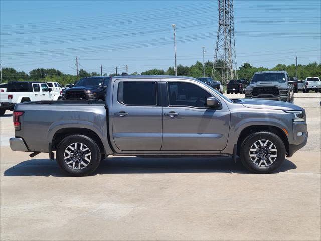 2024 Nissan Frontier Crew Cab SL 4x2