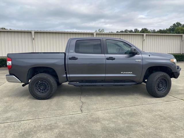 2018 Toyota Tundra SR5 5.7L V8