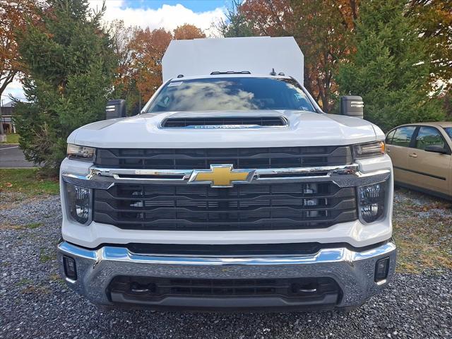 2025 Chevrolet Silverado 3500HD LT