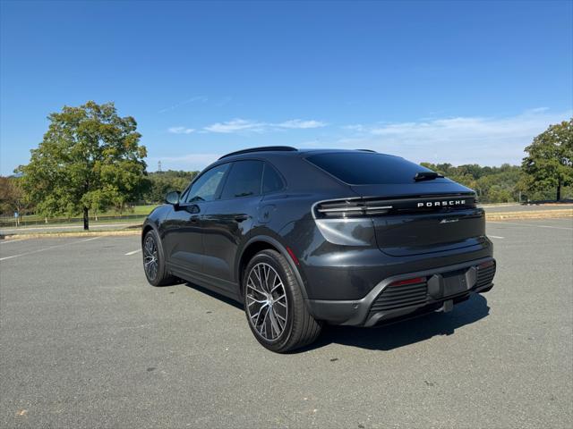 2024 Porsche Macan Electric 4