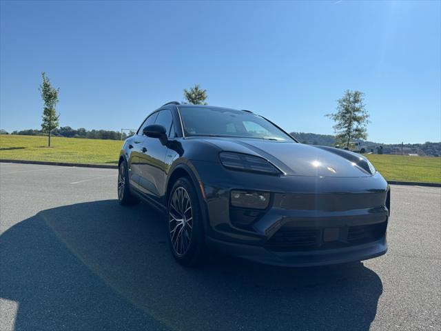 2024 Porsche Macan Electric 4