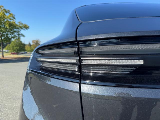 2024 Porsche Macan Electric 4