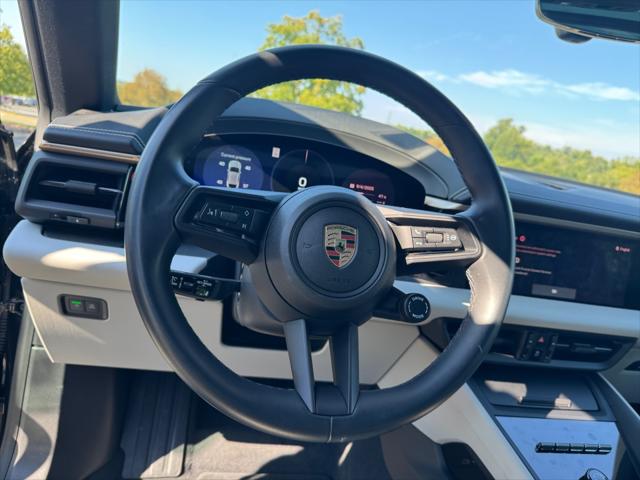 2024 Porsche Macan Electric 4