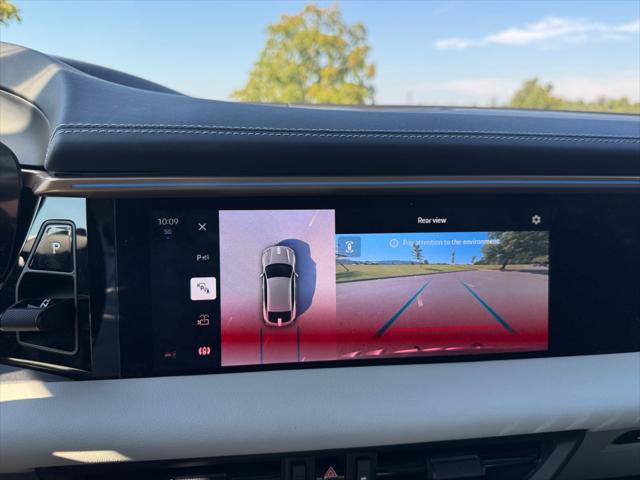 2024 Porsche Macan Electric 4