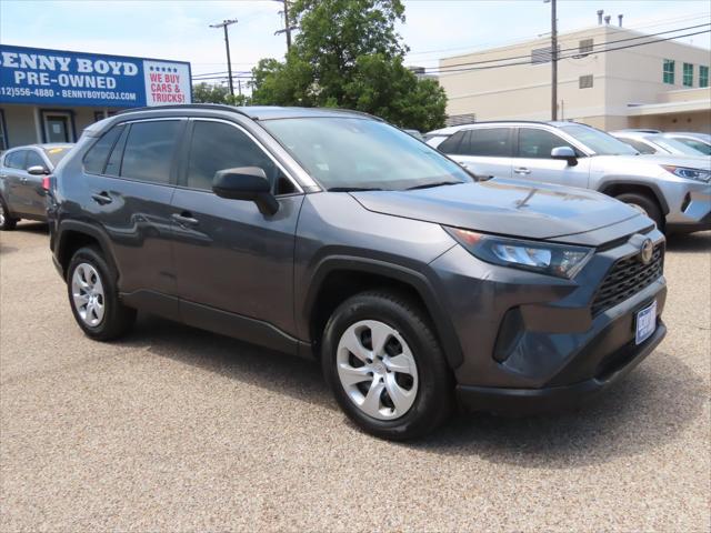 2020 Toyota RAV4 LE