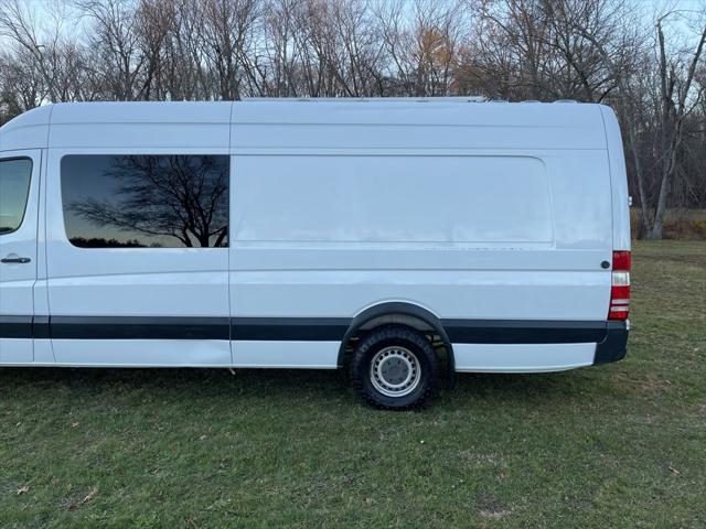2011 Freightliner Sprinter a