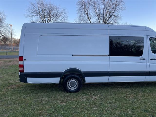 2011 Freightliner Sprinter a