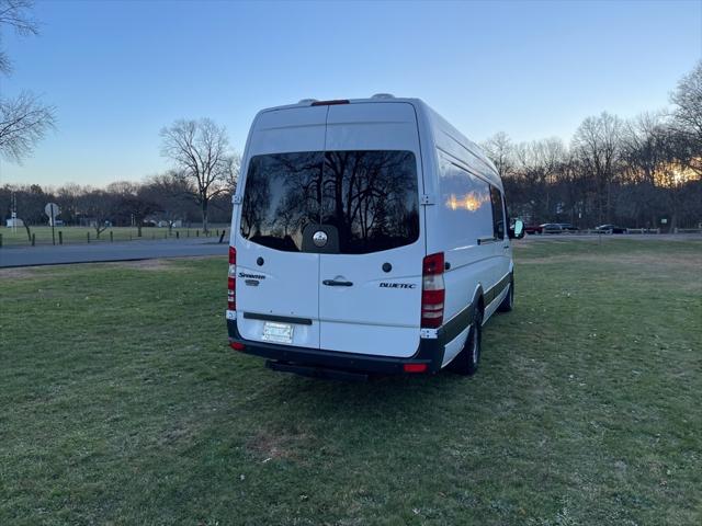 2011 Freightliner Sprinter a