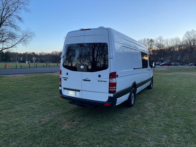 2011 Freightliner Sprinter a