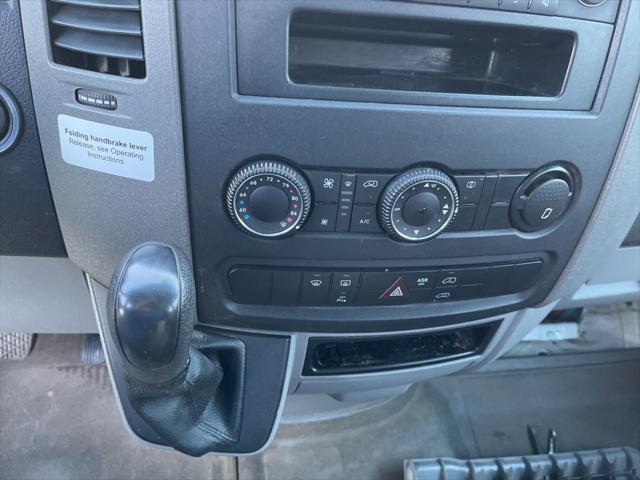 2011 Freightliner Sprinter a