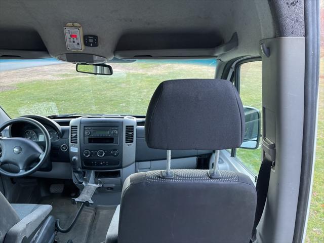 2011 Freightliner Sprinter a