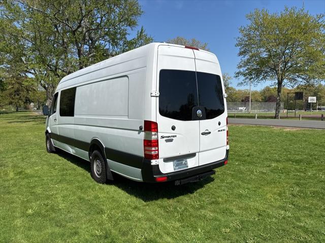 2011 Freightliner Sprinter a