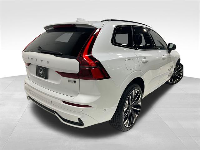 2026 Volvo XC60 B5 Ultra