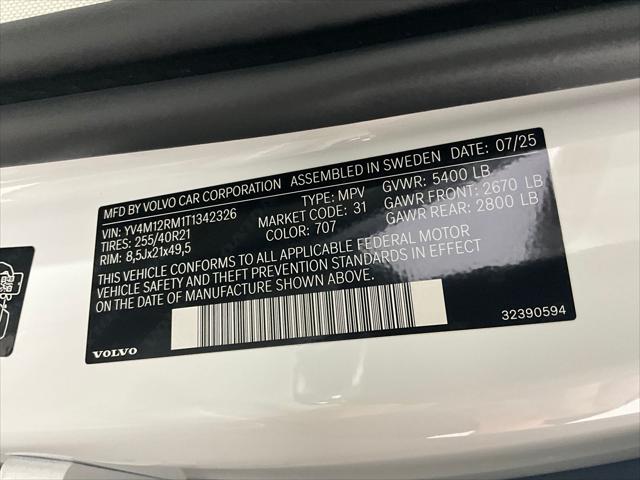 2026 Volvo XC60 B5 Ultra