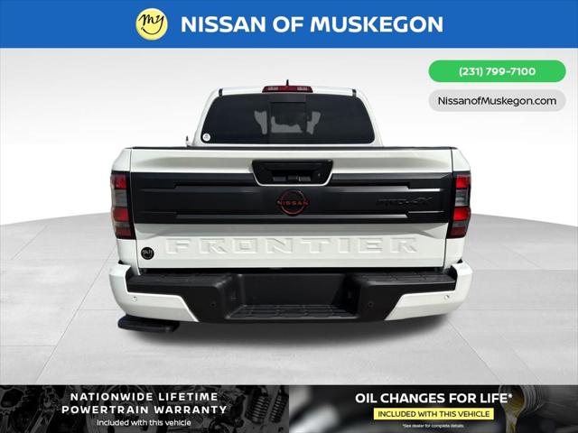2025 Nissan Frontier Crew Cab PRO-4X 4x4