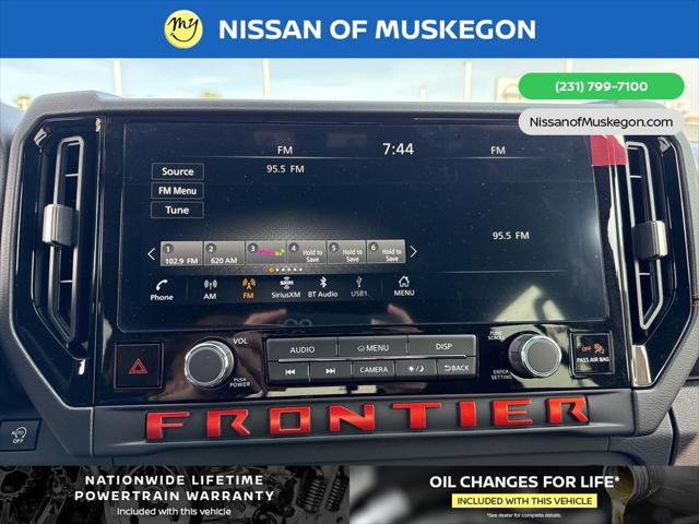 2025 Nissan Frontier Crew Cab PRO-4X 4x4