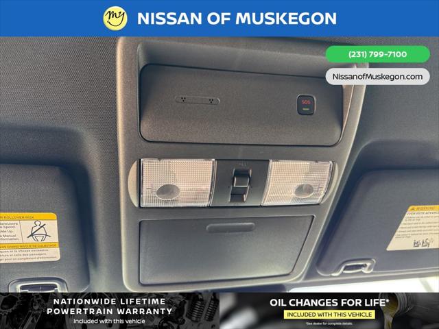 2025 Nissan Frontier Crew Cab PRO-4X 4x4